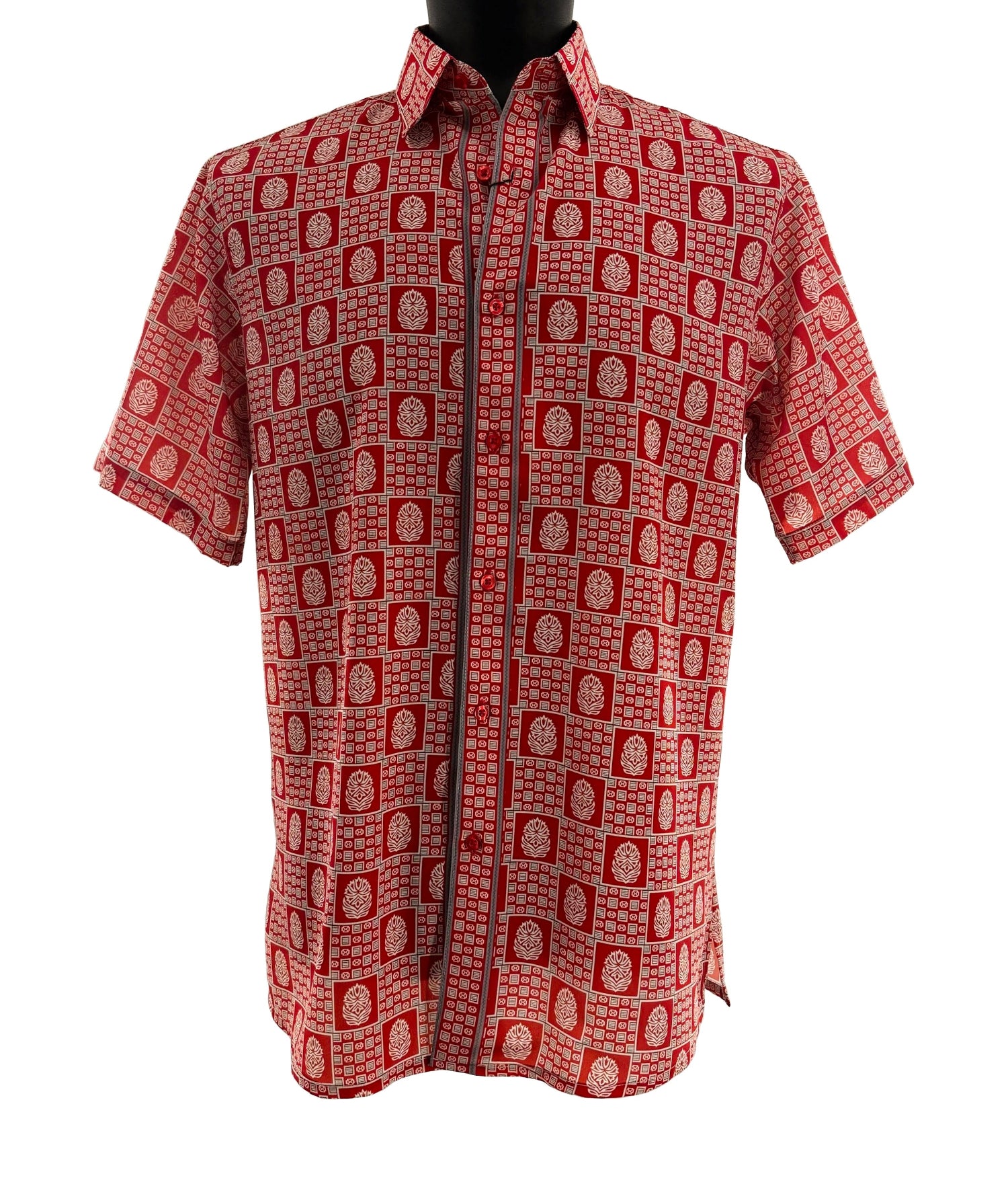 Red geometric medallion print short sleeve shirt