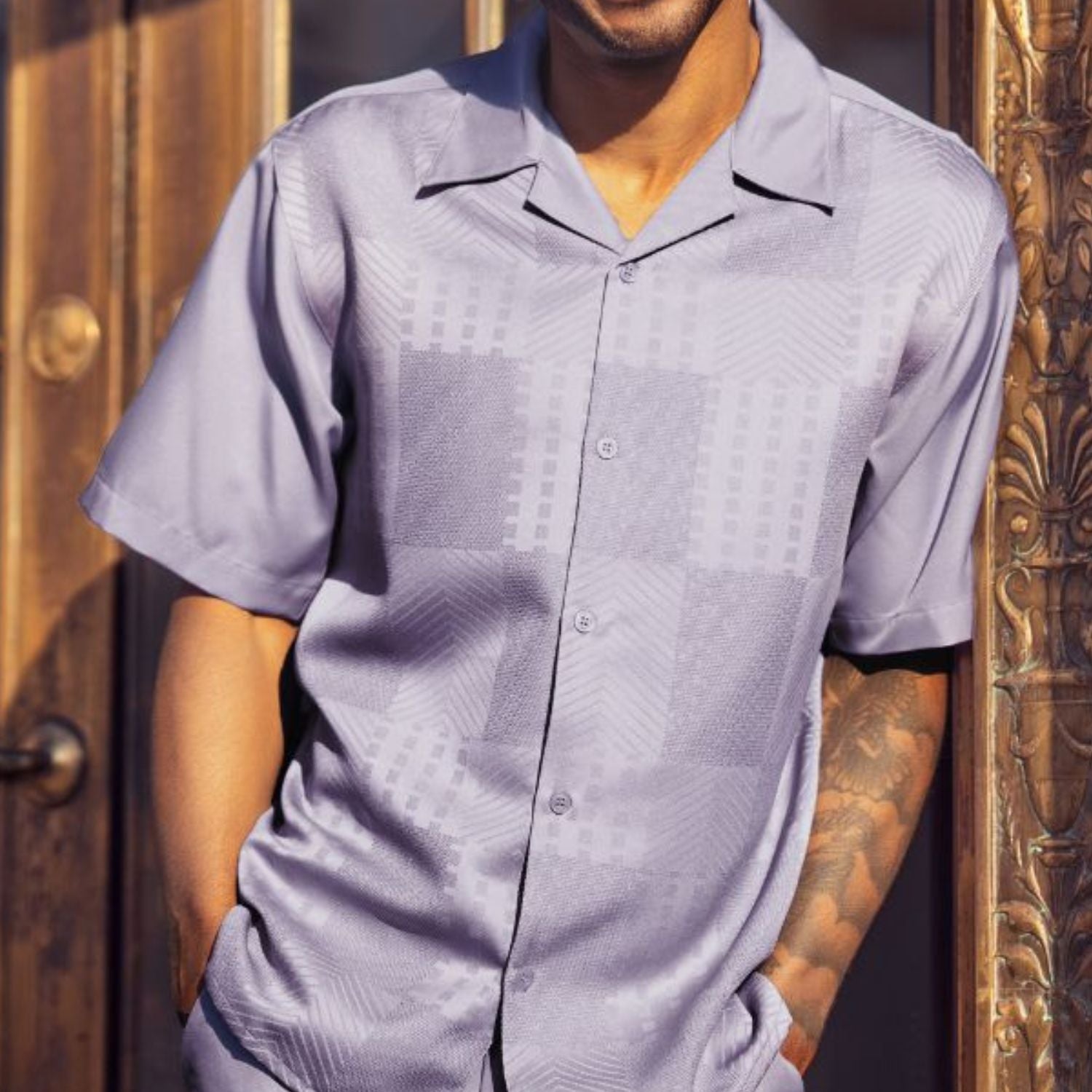 Lilac polyester men's walking suit short sleeve shirt front view.