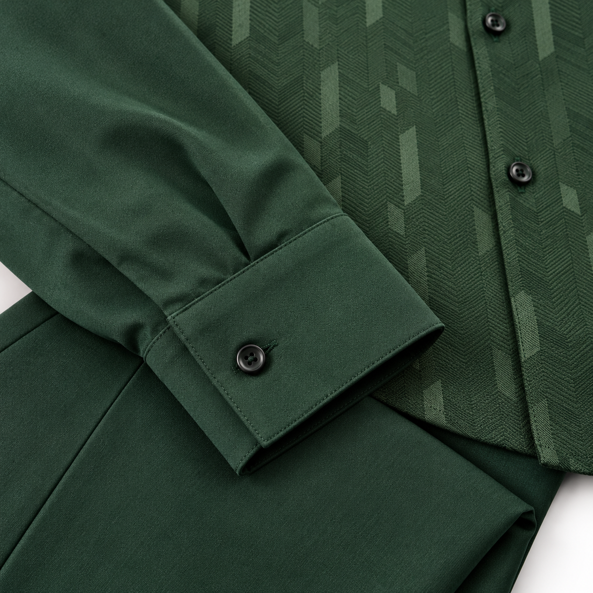 Montique hunter geometric walking suit single-button cuff and matching trouser fabric detail