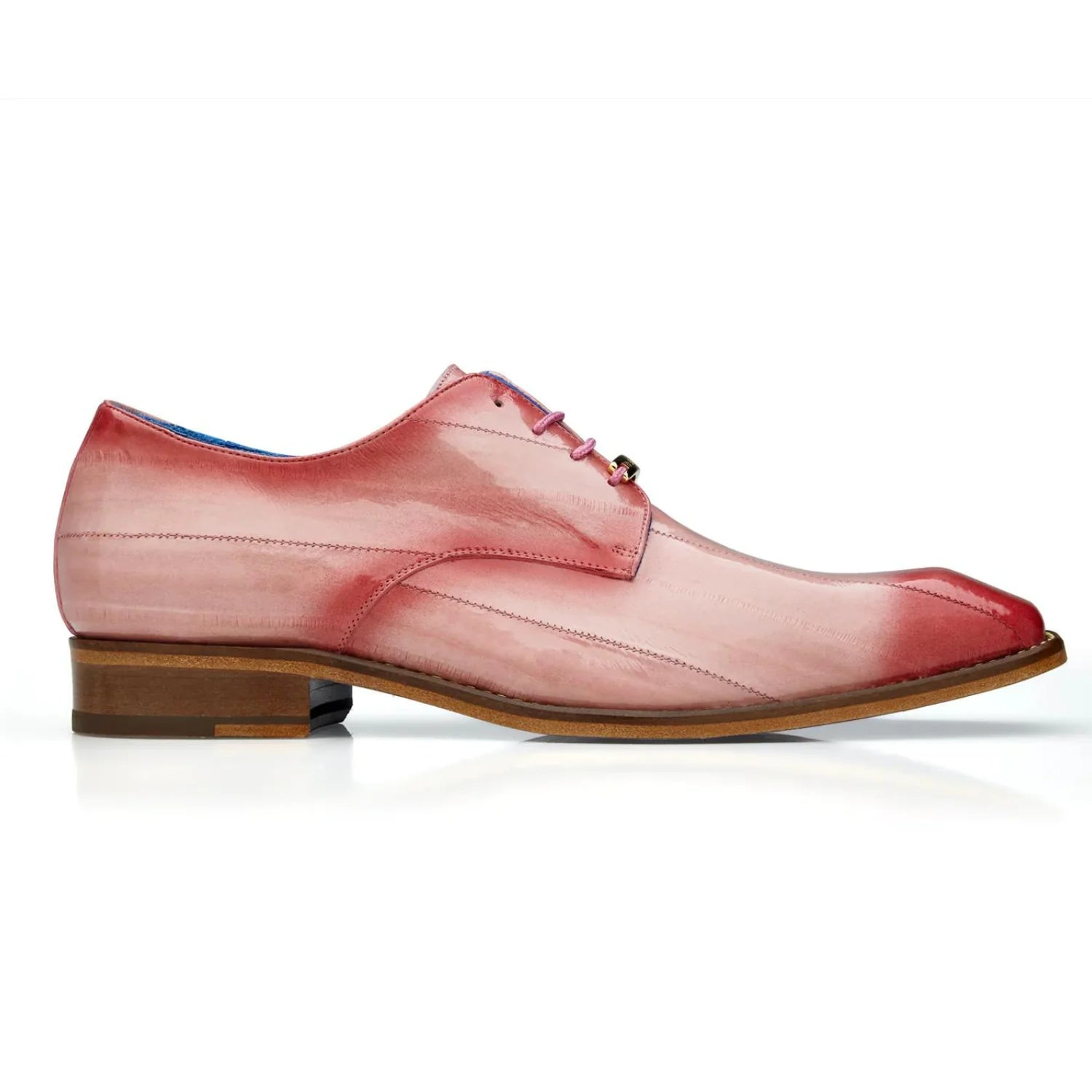 A Belvedere leather shoe in antique pink.