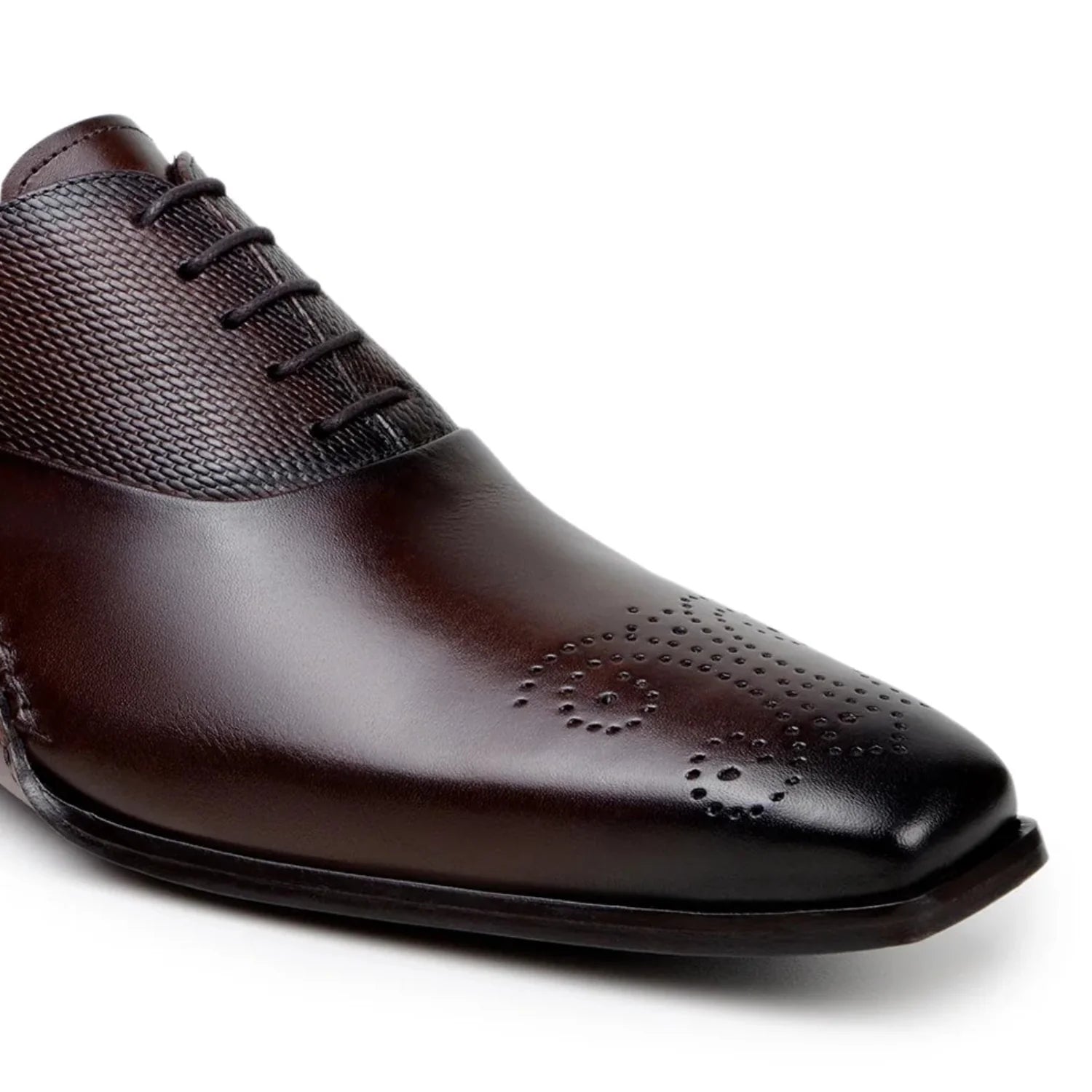 Saggio Collection: Italian Calf Leather Oxford with Textured Panels by Belvedere