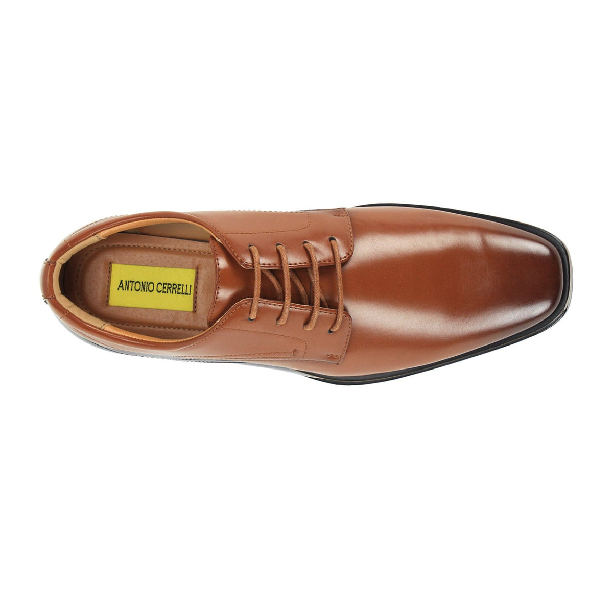 Four-eyelet lacing and smooth synthetic upper on men’s dress shoe