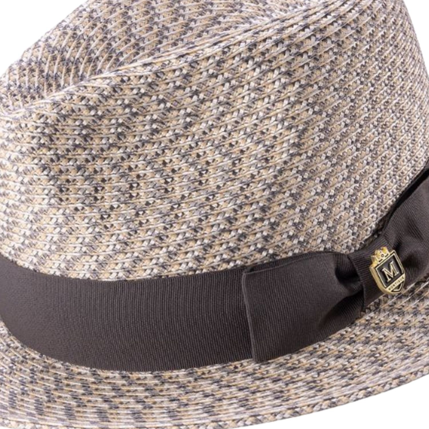 Side view woven fedora hat with grey ribbon and pin