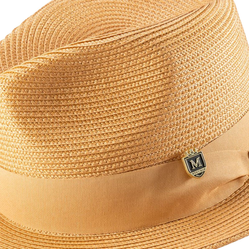 Rich texture. Lightweight feel.