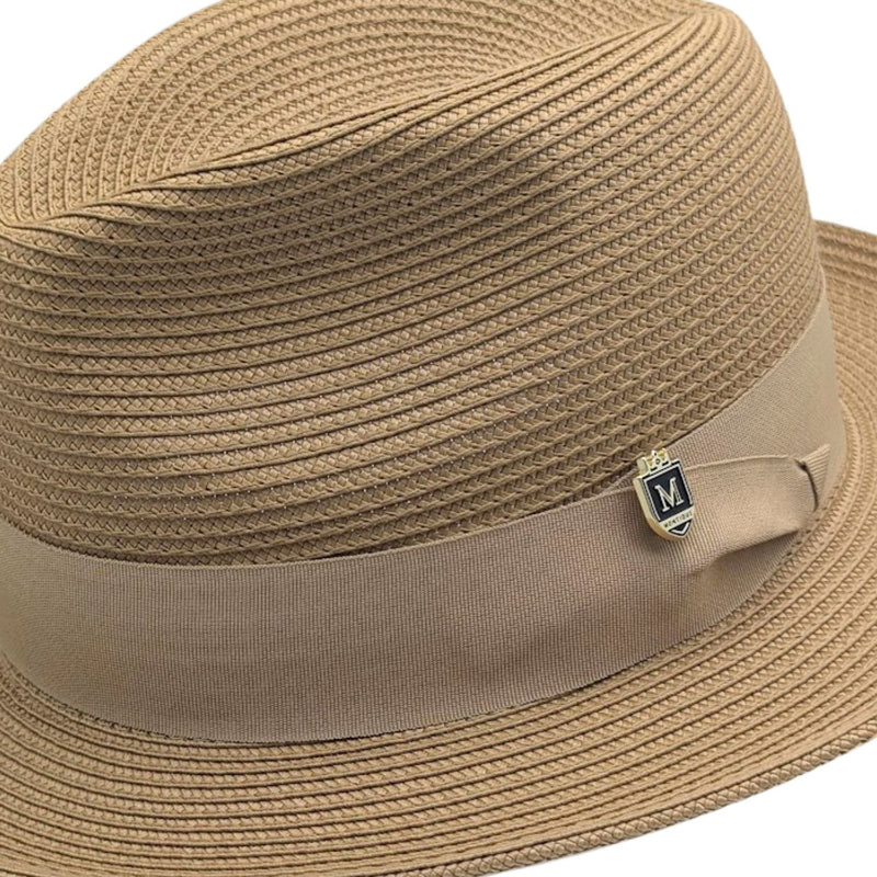 Rich texture. Lightweight feel.