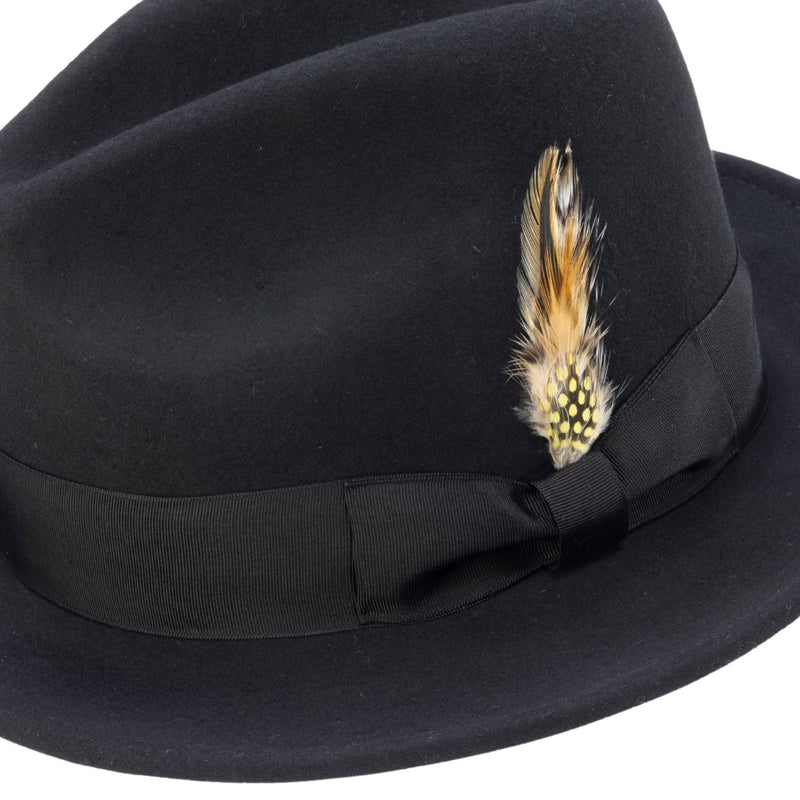 Ribbon and feather detail.