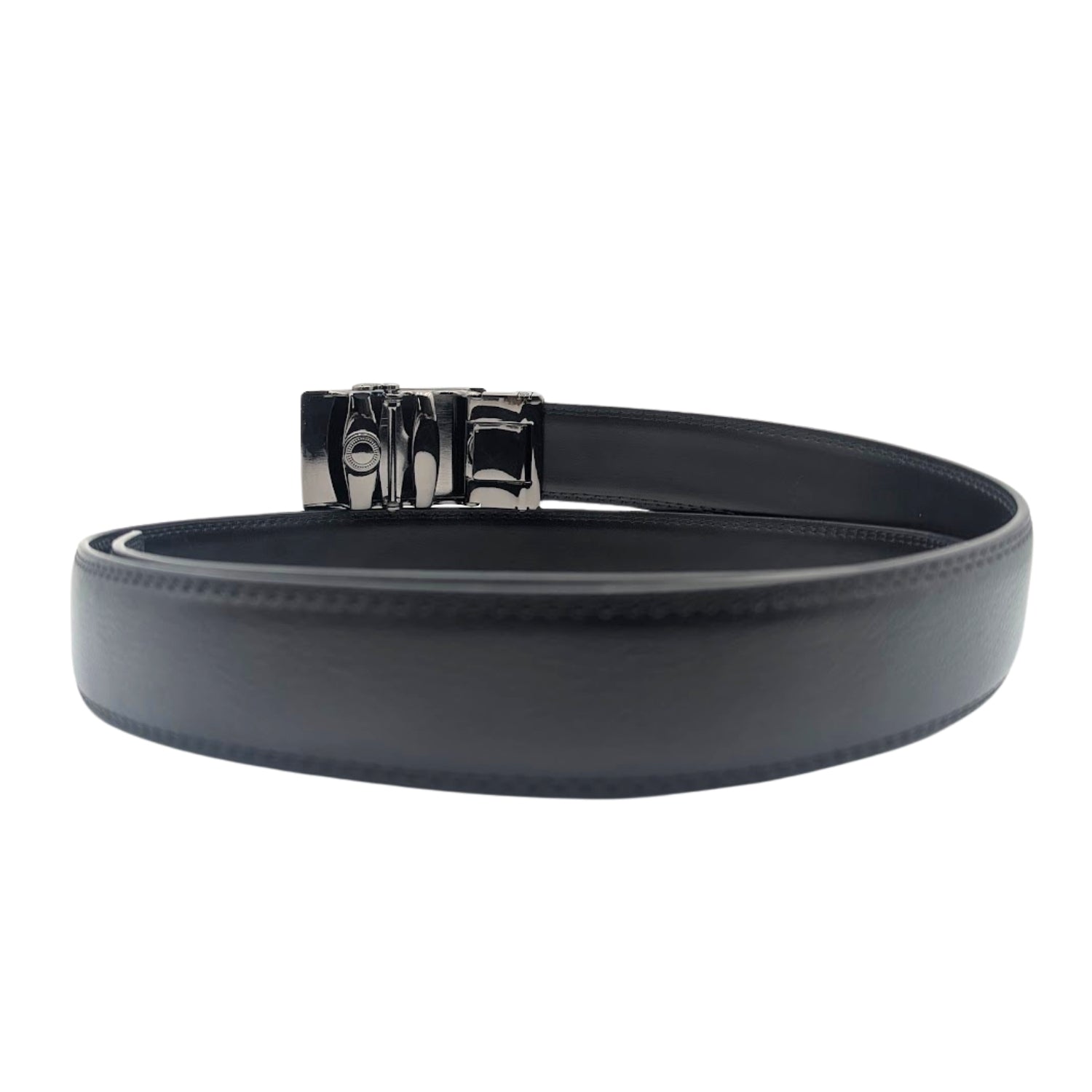 Removable dual-tone plaque buckle on black leather belt