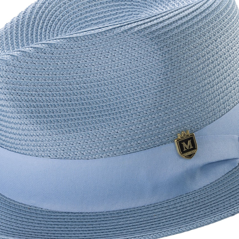 Rich texture. Lightweight feel.